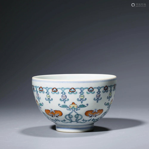 A CHINESE DOUCAI WUFU PORCELAIN BOWL, KANGXI MARK