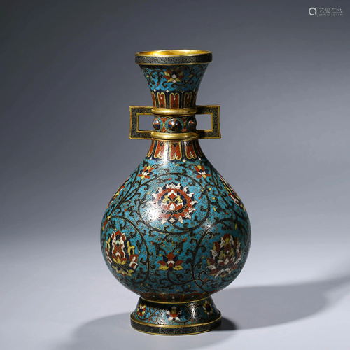 A CHINESE CLOISONNE ENAMEL VASE, QIANLONG MARK