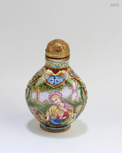 Chinese Gilt Bronze Enamel Snuff Bottle