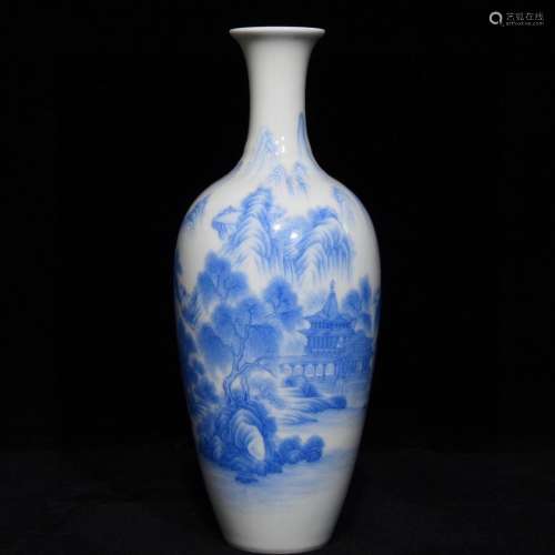 A Blue Glassware Landscape Vase