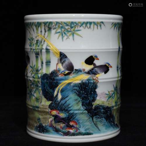 A Porcelain Enameled Bamboo&Stone Brush Pot