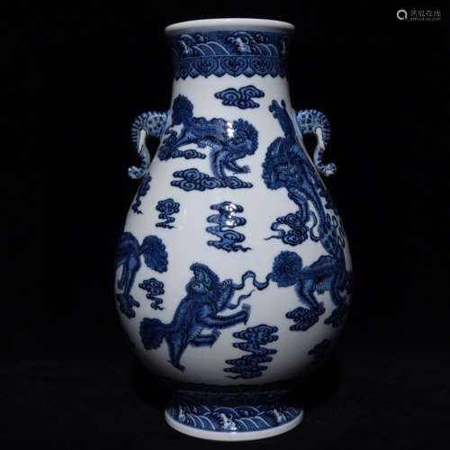 A Porcelain Blue&White Zun Vase