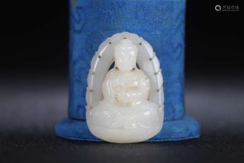A Hetian Jade Guanyin Ornament