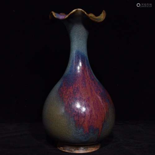 A Porcelain Jun Kiln Yuhuchunping Vase