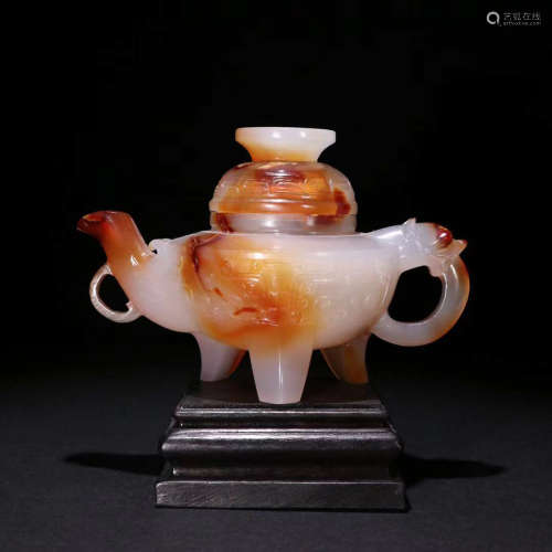 AGATE CARVED BEAST PATTERN POT