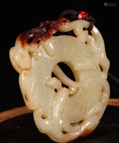 HETIAN JADE CARVED DRAGON PATTERN PENDANT