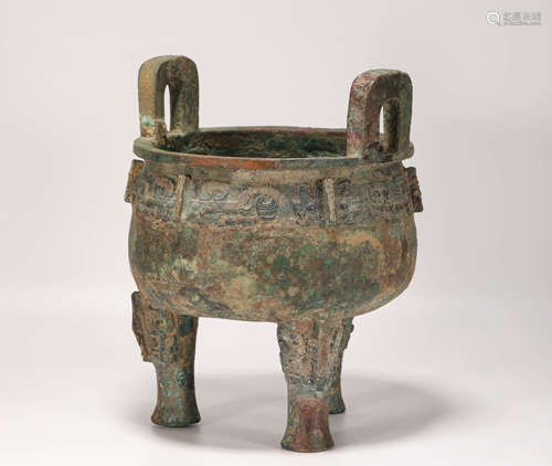 Bronze three Footed Vessel from ShangZhou商周青銅三足鼎