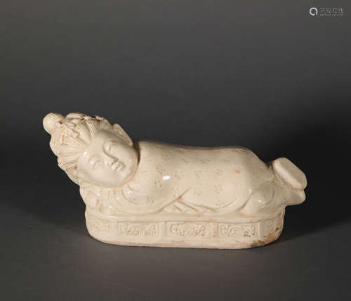 Ding Kiln Buddha Statue Pillow from Song宋代定窯觀音脈枕