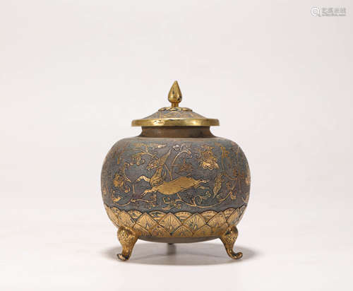 Silvering and Golden Three Footed Vase from Tang唐代銀鎏金跑獸三足罐