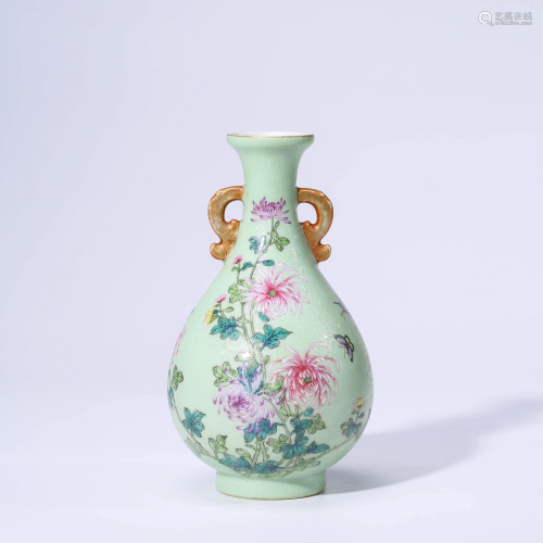 A CHINESE GREEN-GROUND FAMILLE ROSE PORCELAIN POENY