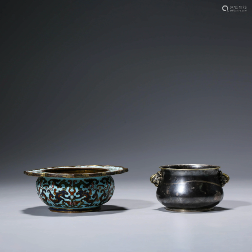 A SET OF CHINESE CENSERS MARKED XUAN DE