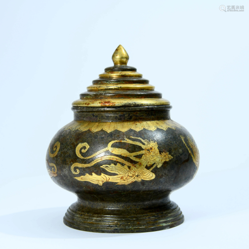 A CHINESE TANG SILVER JAR & COVER