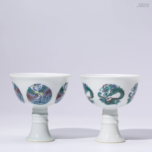 A PAIR OF CHINESE DOUCAI PORCELAIN BOWLS MARKED YONG