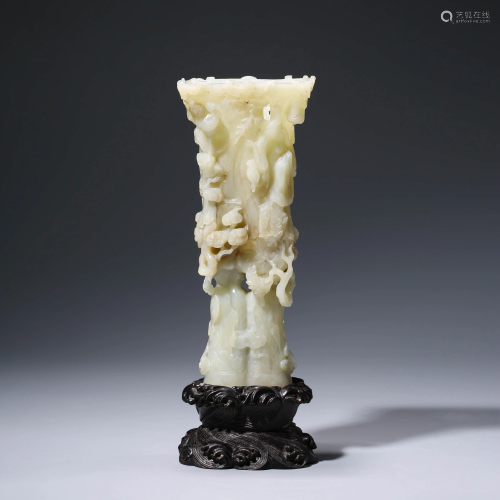 A CHINESE WHITE JADE VASE & STAND