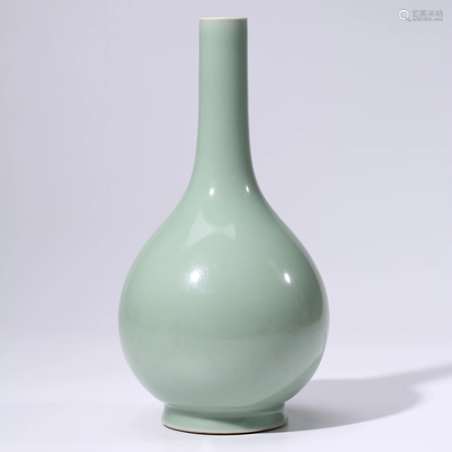 A CHINESE CELADON-GLAZED PORCELAIN VASE MARKED QIAN