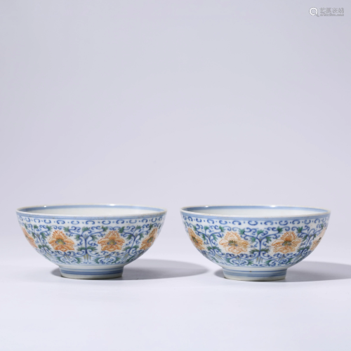 A PAIR OF CHINESE DOUCAI PORCELAIN INTERLOCK BRANCHES