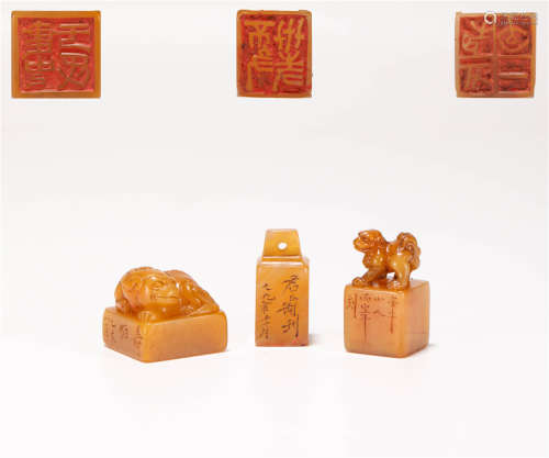 A set of Yellow Stone Seal from Qing清代田黄石印章一組