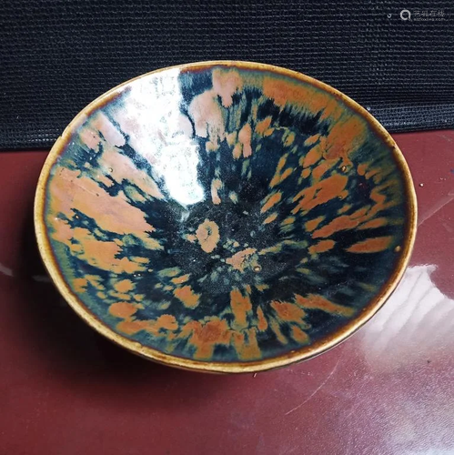 Song Dynasty Porcelain Iron-splashed Tea Bowl