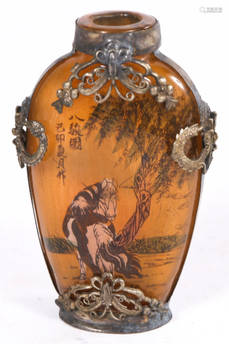 CHINESE REVERSE PAINTED HORSE SNUFF BOTTLE