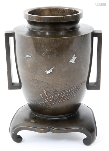 JAPANESE BRONZE USUBATA VASE