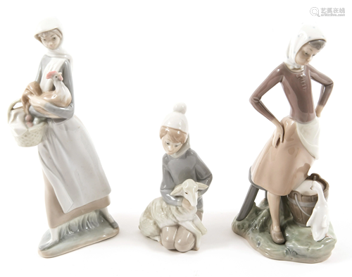 LLADRO PORCELAIN FIGURINES - LOT OF 3