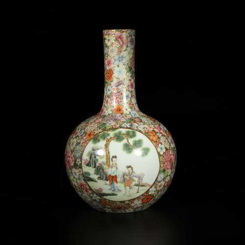 A Wanhuacai Floral Figures Porcelain Tianqiuping