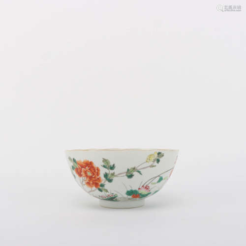 A Famille Rose Flower Porcelain Bowl