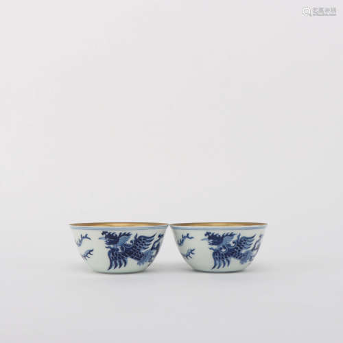 A Pair of Blue and White Gilt Porcelain Cups 