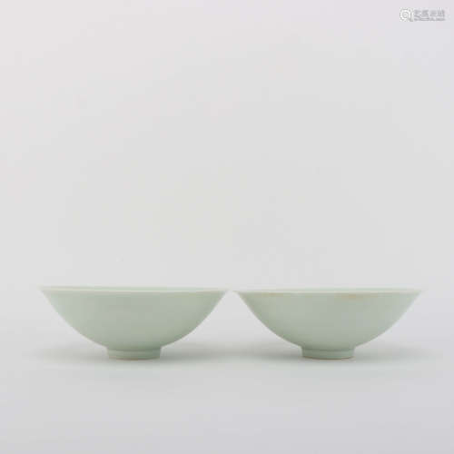 A Pair of Light Green Glazed Flower Porcelain Bowls