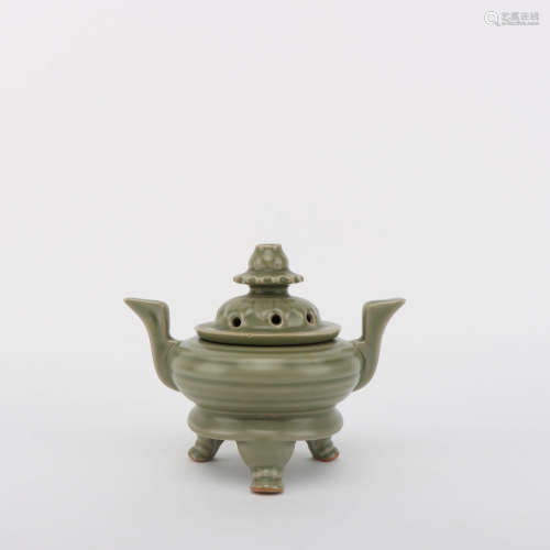A Longquan Kiln Porcelain Incense Burner 