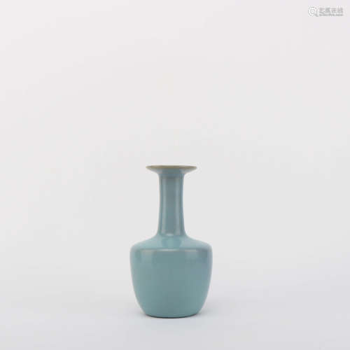 A Ru Kiln Bell-shaped Porcelain Vase 