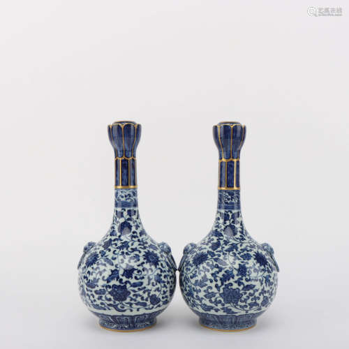 A Pair of Blue and White Flower Porcelain Vases 