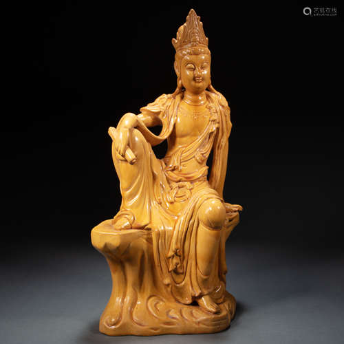 CHINESE YELLOW GLAZED PORCELAIN GUANYIN