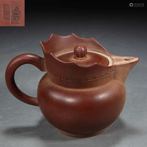 CHINESE PURPLE CLAY TEAPOT