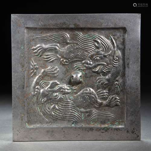 CHINESE BRONZE DOUBLE BEASTS MIRROR
