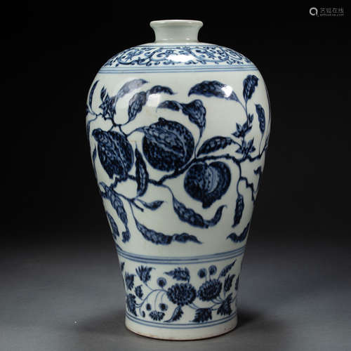 CHINESE BLUE AND WHITE PORCELAIN PLUM VASE