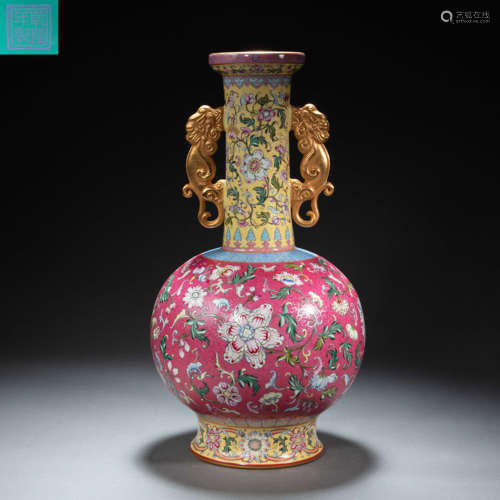 CHINESE PORCELAIN ENAMEL AMPHORA VASE