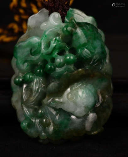 JADEITE FISH PATTERN PENDANT