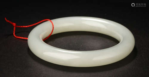 HETIAN JADE CARVED BANGLE