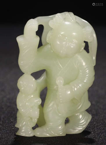 HETIAN JADE CHILD SHAPE PENDANT