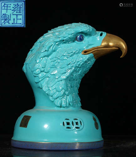 YONGZHENG MARK TURQUOISE GLAZE EAGLE HEAD PENDANT