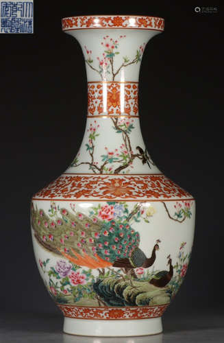 QIANLONG MARK FAMILLE ROSE PEACOCK PATTERN VASE