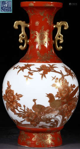 DAQINGQIANLONGNIANZHI MARK ENAMELED GLAZE VASE