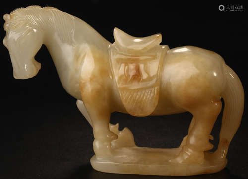 HETIAN JADE HORSE PENDANT