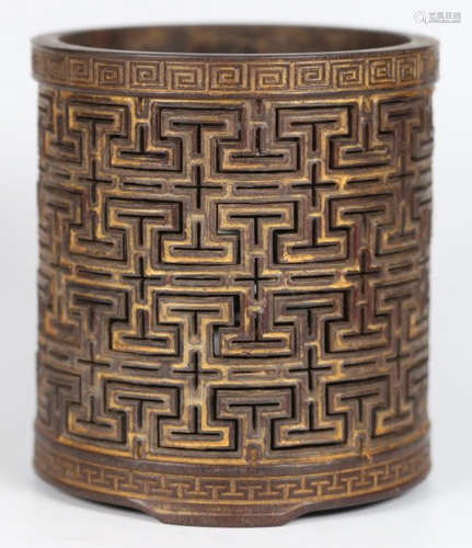 ZITAN WOOD BRUSH POT CARVED WITH PATTERN