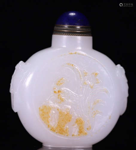 HETIAN JADE SNUFF BOTTLE CARVED WITH FLOWER