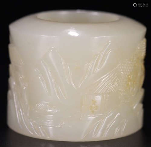 HETIAN JADE RING CARVED WITH STORY