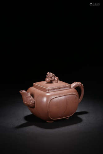 YIXING ZISHA RED CLAY ROUNDED SQUARE 'MYTHICAL BEAST' TEAPOT