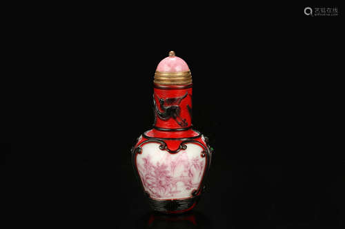 UNDERGLAZE RED AND GLASS OVERLAY SNUFF BOTTLE