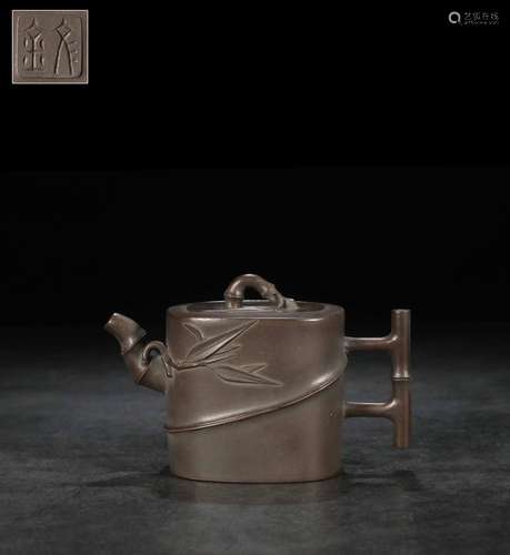 YIXING ZISHA 'BAMBOO' TEAPOT